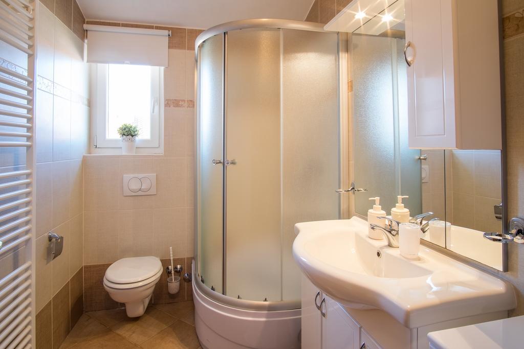 Apartment Ivana 2435 Малинска Экстерьер фото